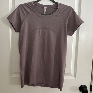 Lululemon Swiftly Tech Short Sleeve 2.0